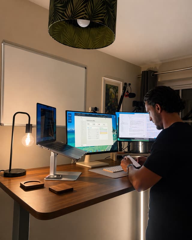 Mike McDonnell building a website at his desk